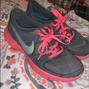 Women’s Nike and gray tennis shoes